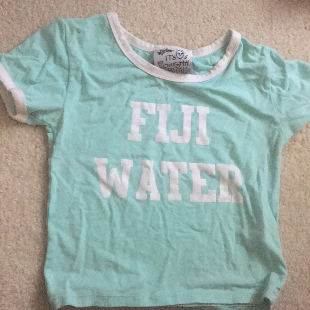 Omighty fiji top